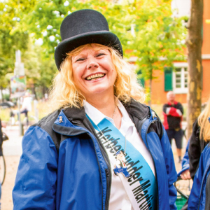 Maritnskerb_Sabine-Buettel2_Kerbemudder