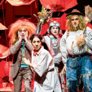 Staatstheater_ZaubererOZ_686x438jpg